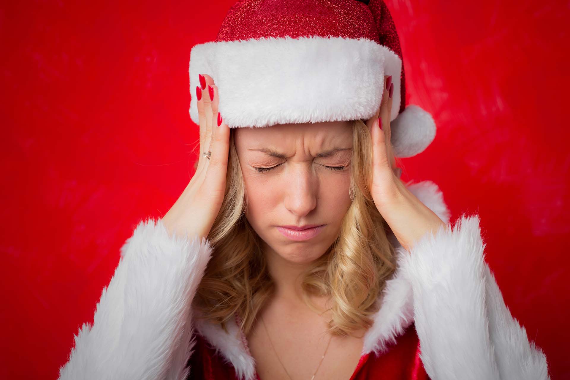 Esistono dei piccoli accorgimenti che è possibile adottare per fronteggiare lo stress natalizio. Scopri quali